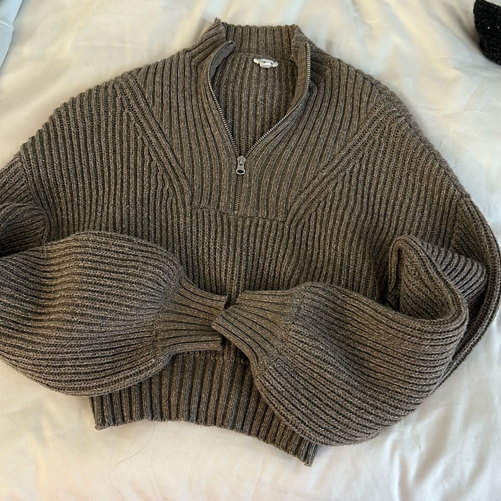 Comfy cropped sweater